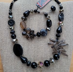 BEAUTIFUL BEADED | NECKLACE & BRACELET SET